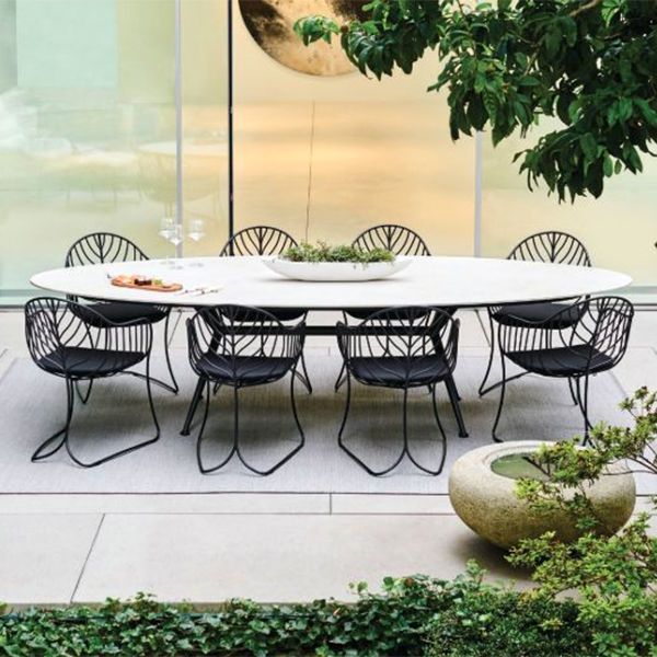 Exes Dining Table