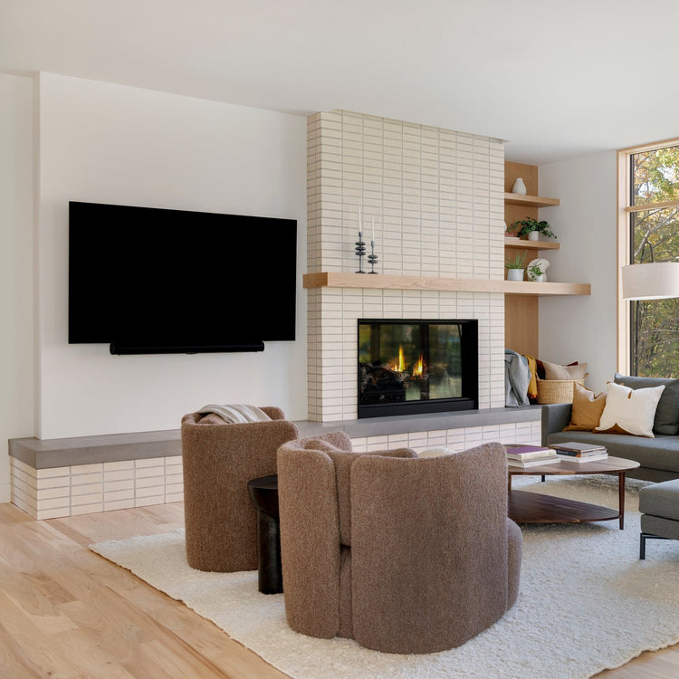 Hudson Swivel Club Chair - Mephistur Tobacco